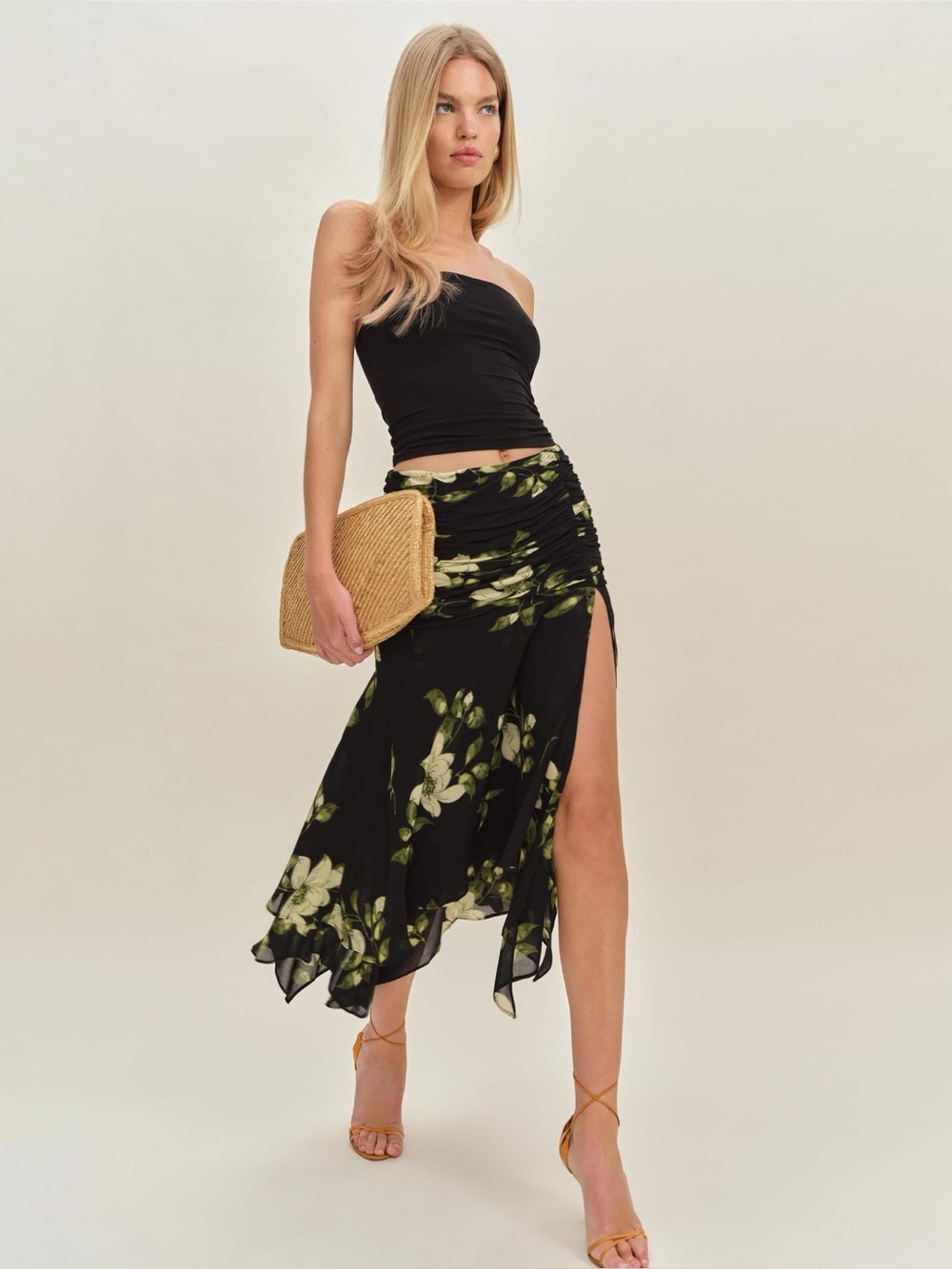 🆕 Reformation Julianna low-waist skirt